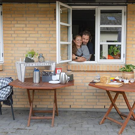 Skortskaer Bondegardsferie Bed and Breakfast Havnsø Buitenkant foto