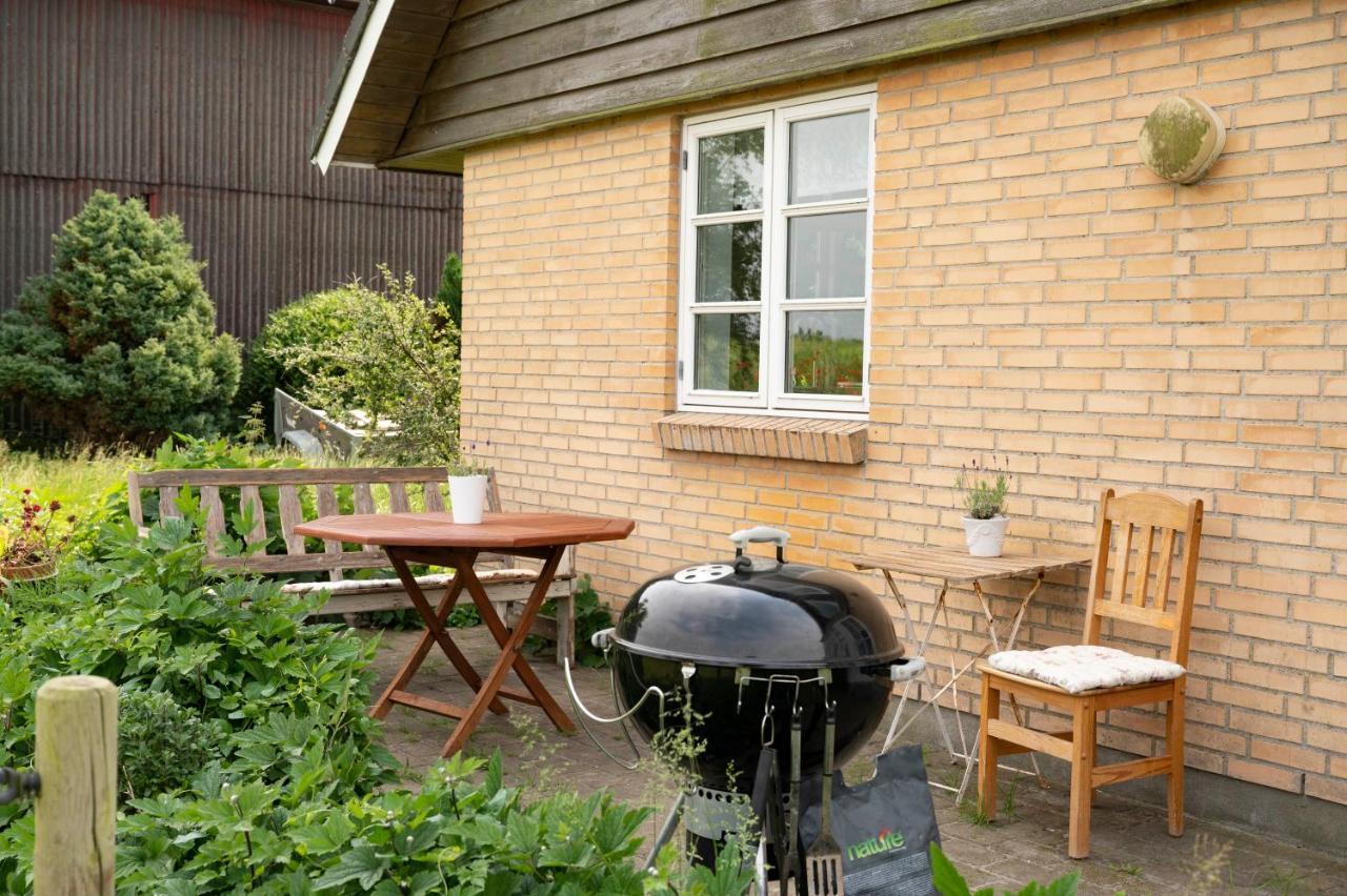 Skortskaer Bondegardsferie Bed and Breakfast Havnsø Buitenkant foto